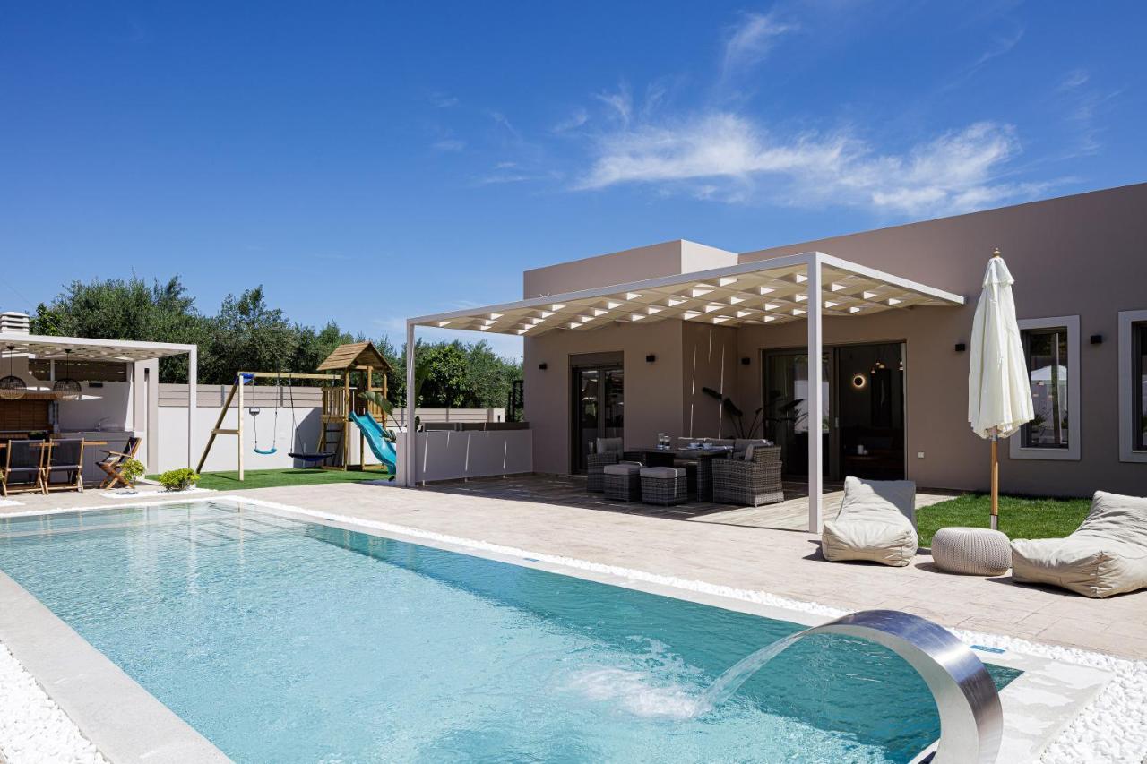 Koin Villa Sunset, With Heated Pool & Whirlpool, By Thinkvilla Perama  Exterior foto